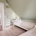 Snueues Hues 1 Ferienhaus Wyk auf Föhr